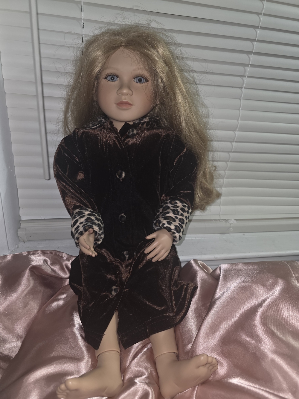 Blonde-Haired Fashion Doll in Dark Brown Velvet Coat with Leopard Cuffs